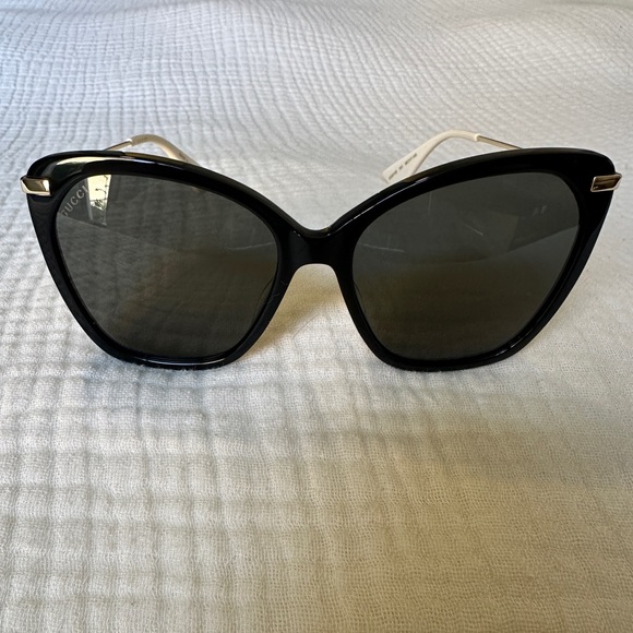 Gucci Black Sunglasses - Picture 3 of 8